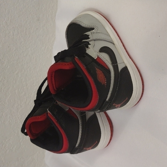RARE Nike Jordan 1 retro mid phat silver and red Johnny Kilroy toddler size 4C - Picture 7 of 10